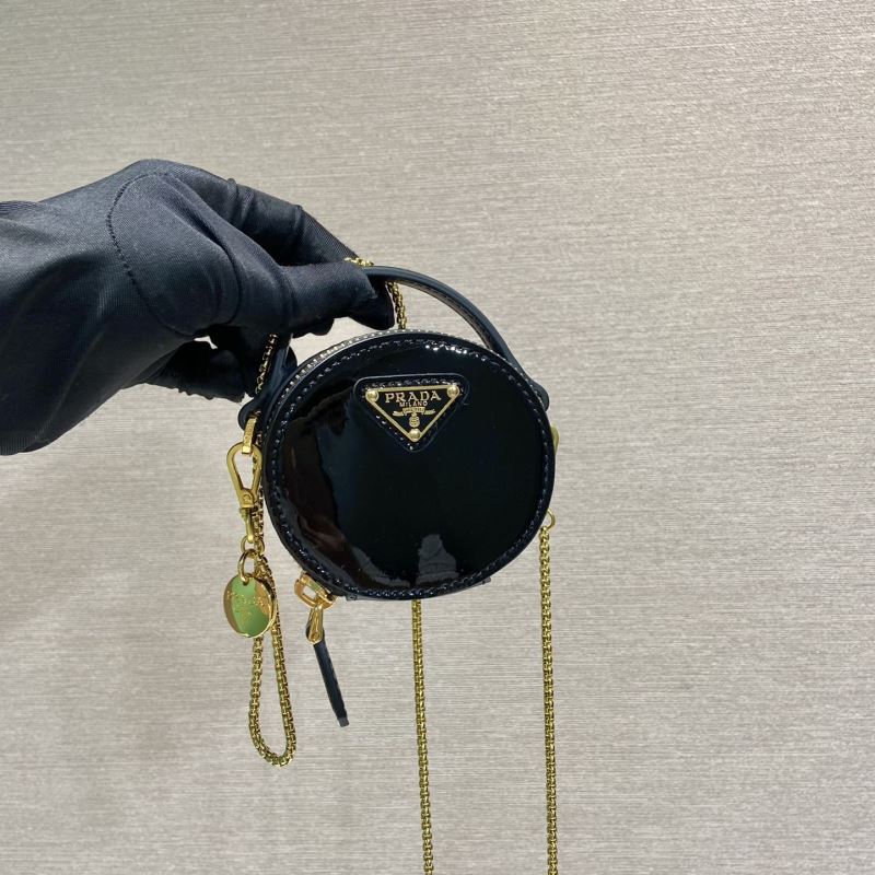 Pra*a round bags